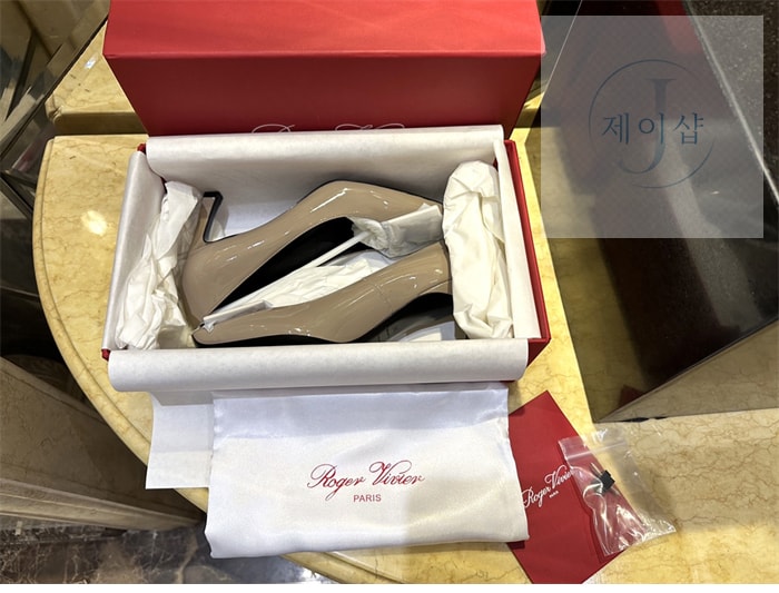 로저 비비에 트럼펫 메탈 버클 펌프스 7cm (TJ공장) - 상세 이미지